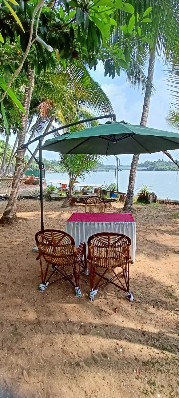 Green Island Homestay Riverside Kozhikode Extérieur photo