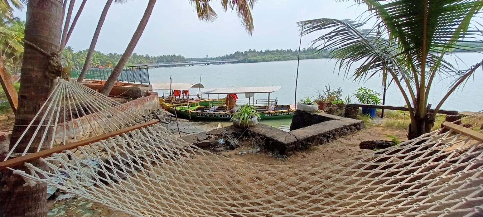Green Island Homestay Riverside Kozhikode Extérieur photo